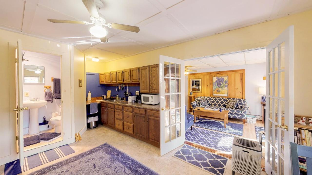 Cavalier Cottage B&B Shelburne Falls 外观 照片